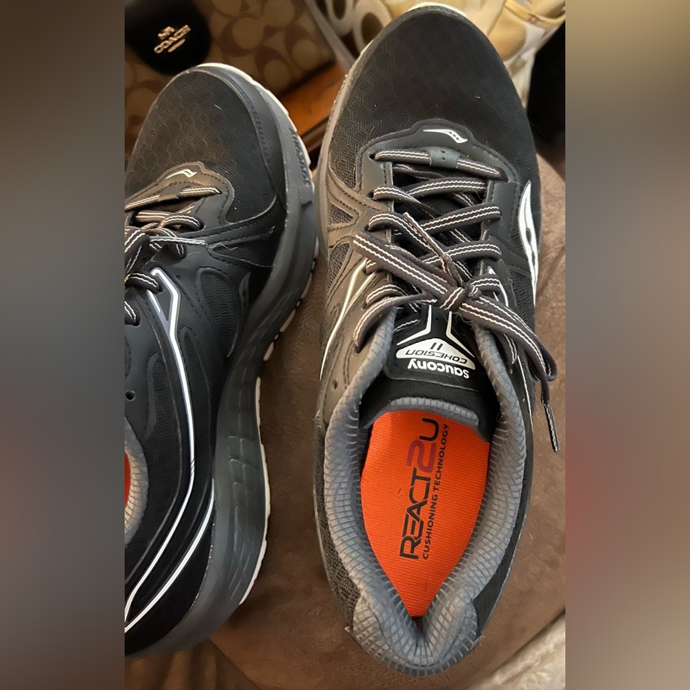 Saucony Cohesion React2u with Cushioning Technology